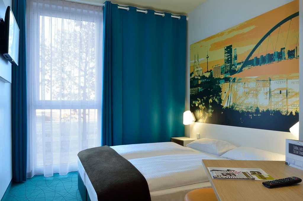 Hotel Köln-messe 2*